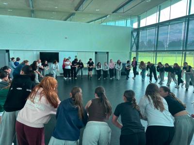 Dance4